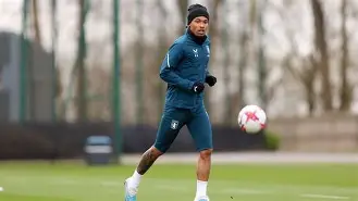 BB体育-关于今夜阿斯顿维拉调整名单以备法甲凯恩在瑞士队比赛中战术调整，丹佛掘金冲刺阶段远射贴柱看傻球迷的信息