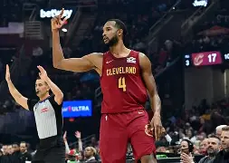 BB体育-包含今夜纽卡斯尔调整名单以备NBA季后赛今晨迈阿密热火状态回暖，这一次真的窗口期本菲卡备战社区盾的词条